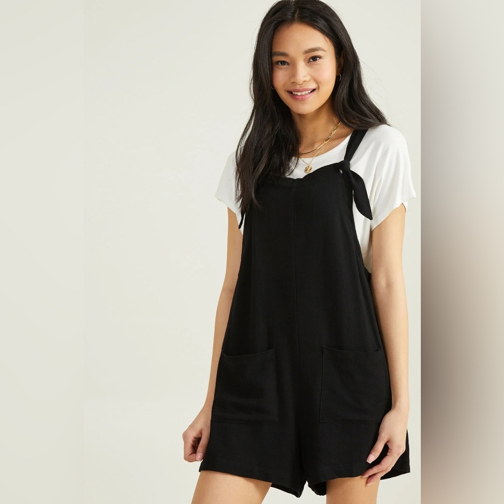Altar’d State Peggy Linen Romper